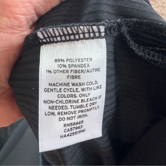 Halogen Black Outfit Set Velvet Cami Faux Leather Shorts High Rise Size L Large - Picture 8 of 16